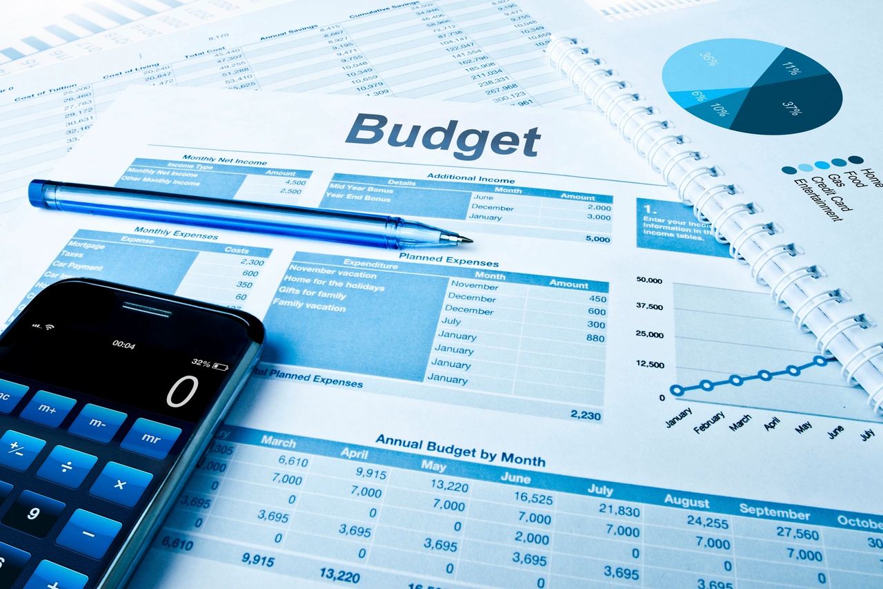 Retirement Guardrails: Keeping Spending Steady in Any Market